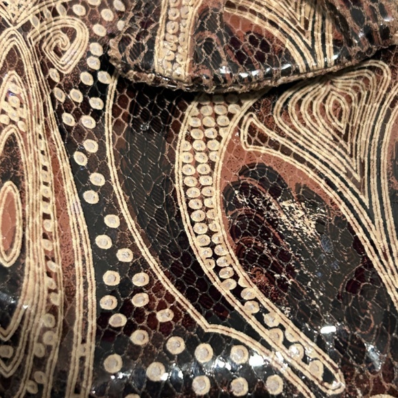 LIKE NEW! Bags by PINKY Brown Leather Small Purse - Picture 8 of 11